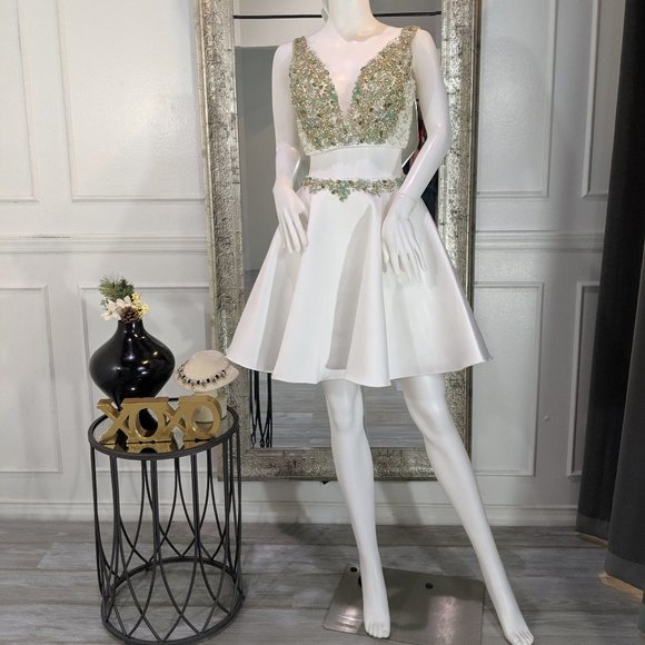 White Short Homecoming Cocktail Dress - Picture 1 of 2